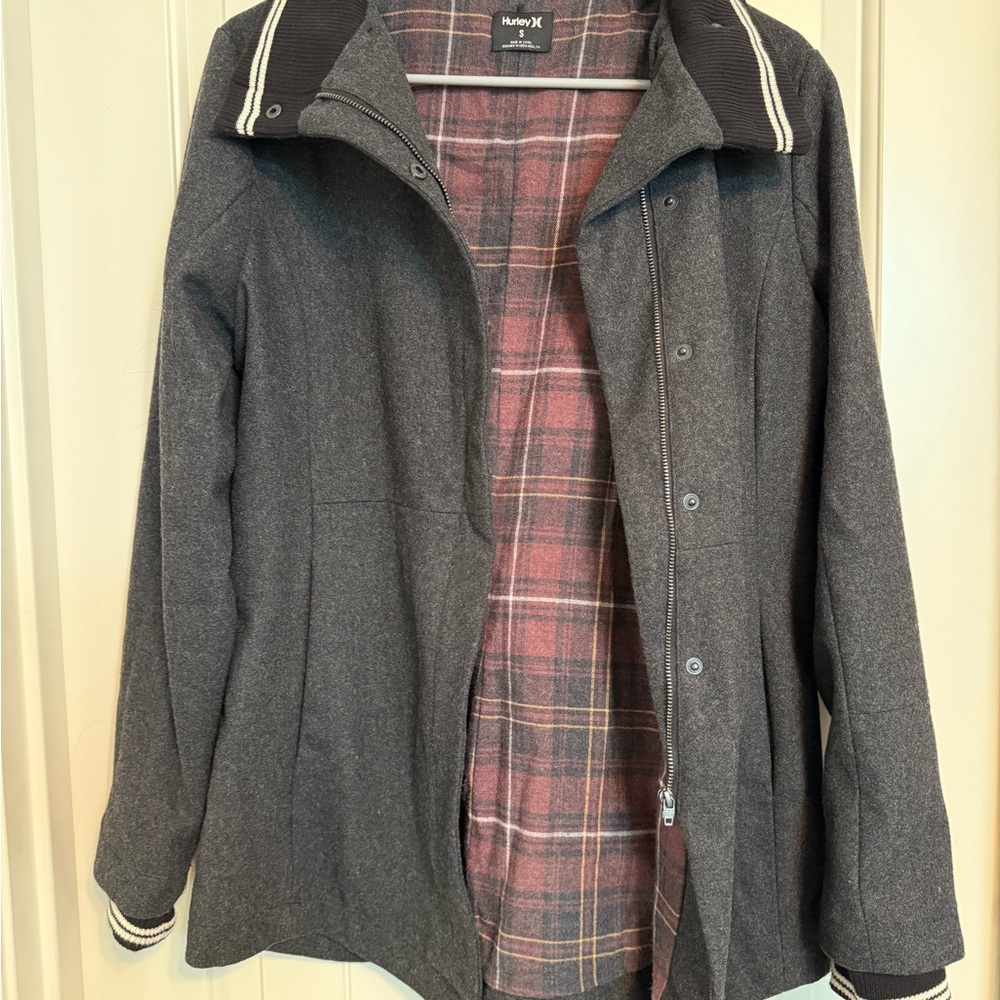 Hurley Charcoal Gray Women’s Jacket with Plaid Lining